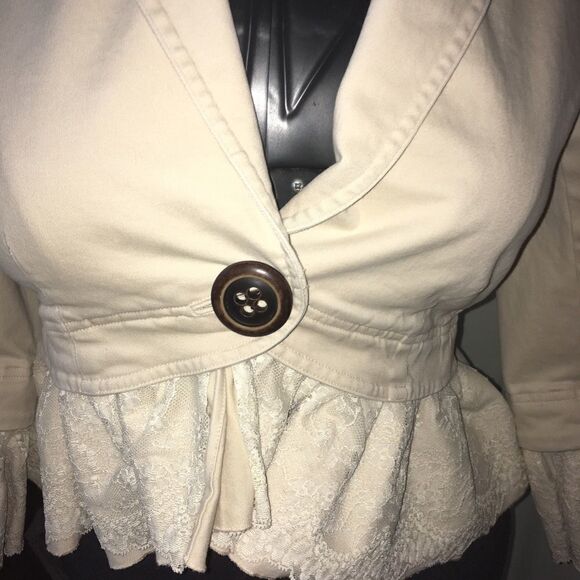 Robert Rodriguez cream lace detail Bridgerton Regency size 10 blazer Charmed - Picture 2 of 5